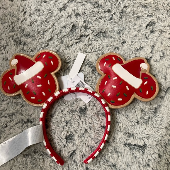 Disney Mickey Mouse Christmas ears - Picture 2 of 2